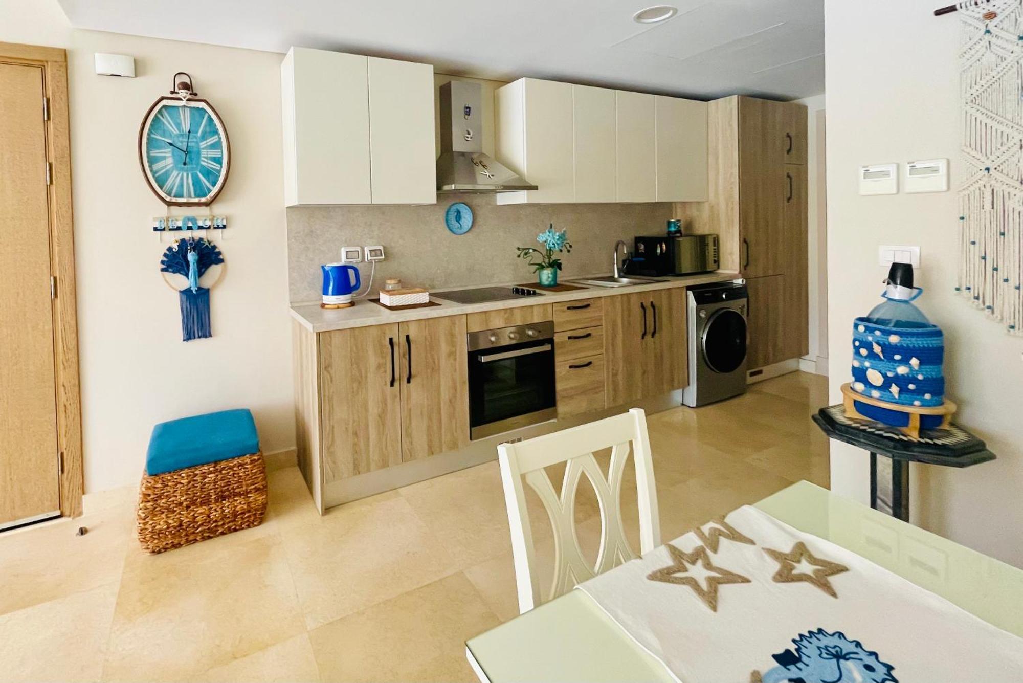 Mangroovy - Elgouna Authentic Designer Shared 2 Bdr Each With Private Bathroom For Kitesurfers With Pool View & Access Проживання в сім'ї Хургада