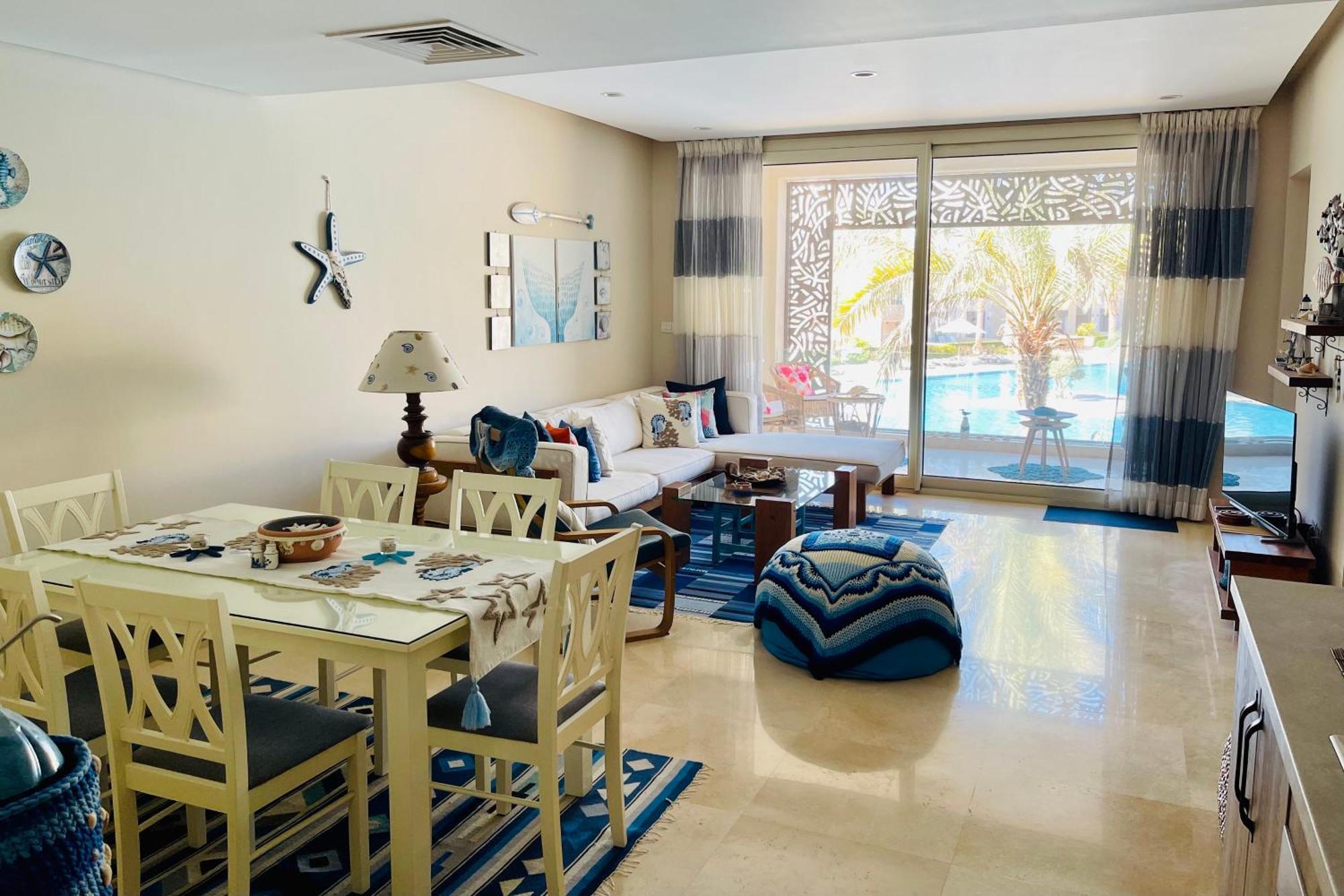 Проживання в сім'ї Mangroovy - Elgouna Authentic Designer Shared 2 Bdr Each With Private Bathroom For Kitesurfers With Pool View & Access Хургада
